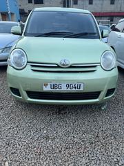 Toyota Sienta 2007 Green for sale