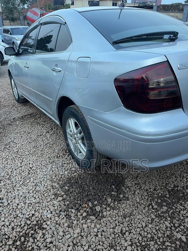 Toyota Premio 2004 Silver