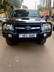 Toyota Hilux 2005 Black for sale