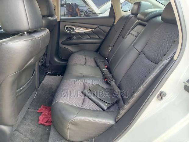 Nissan Fuga 2014 White
