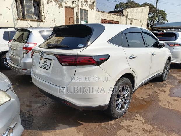 Toyota Harrier 2013 White