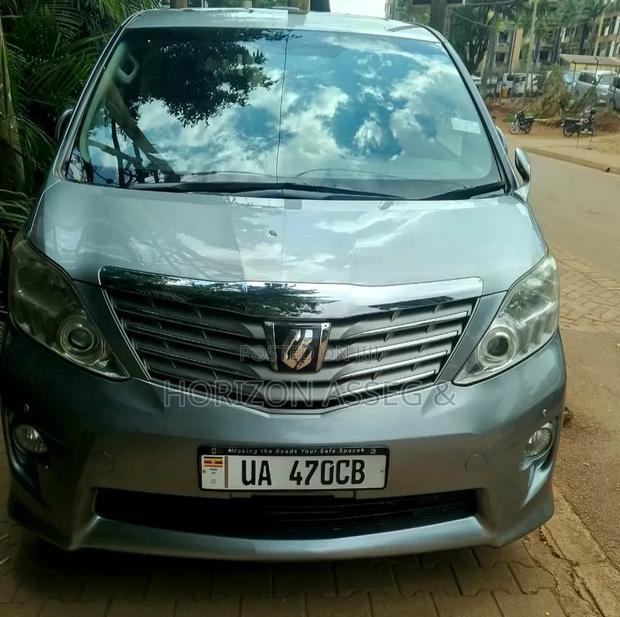 Toyota Alphard 2011 Gray