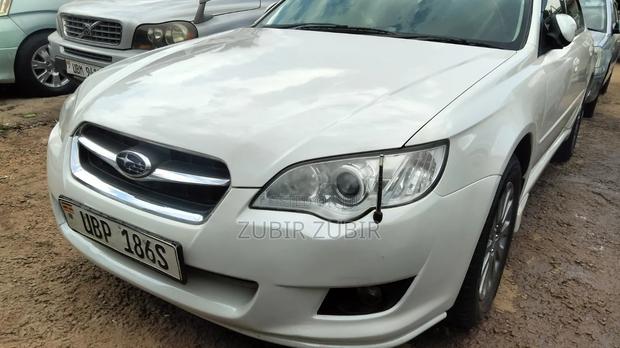 Subaru Legacy 2008 White