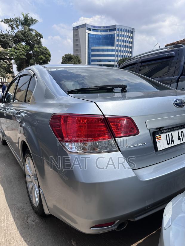 Subaru Legacy 2012 Gray