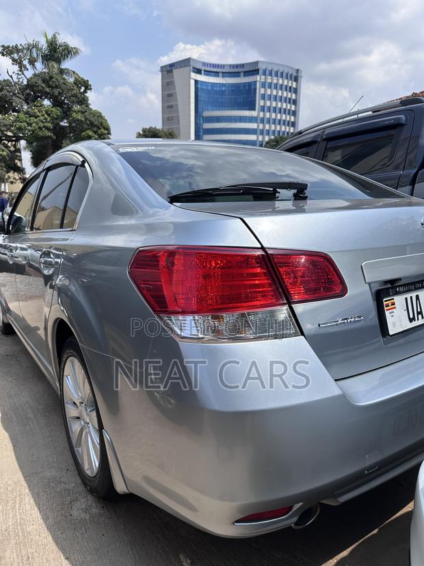 Subaru Legacy 2012 Gray