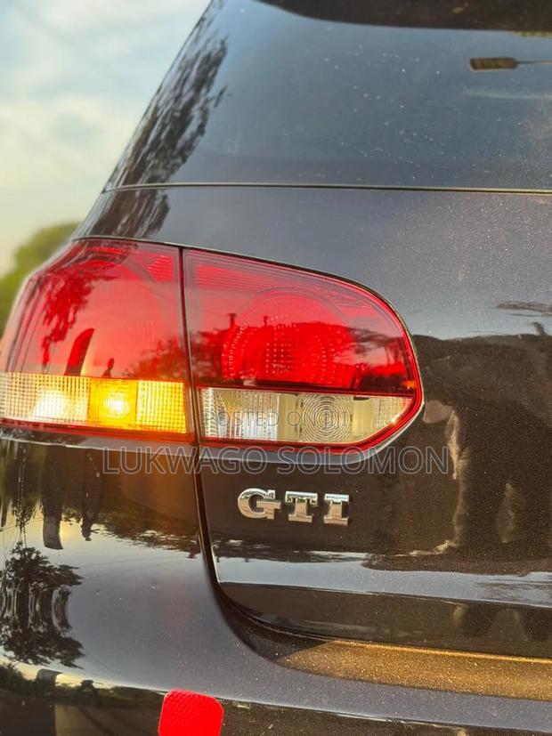 Volkswagen Golf GTI 2012 Black