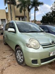 Toyota Sienta 2008 Green for sale