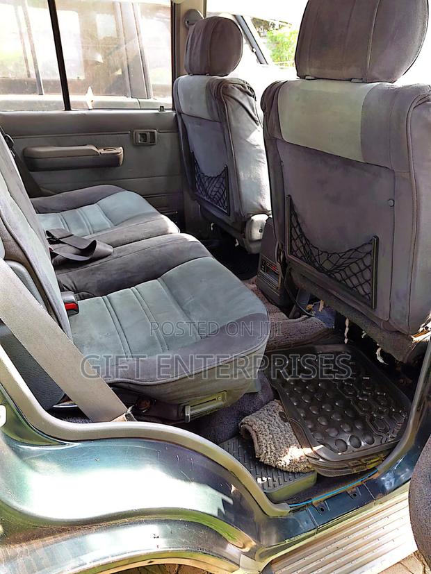 Toyota Land Cruiser Prado 1996 Black