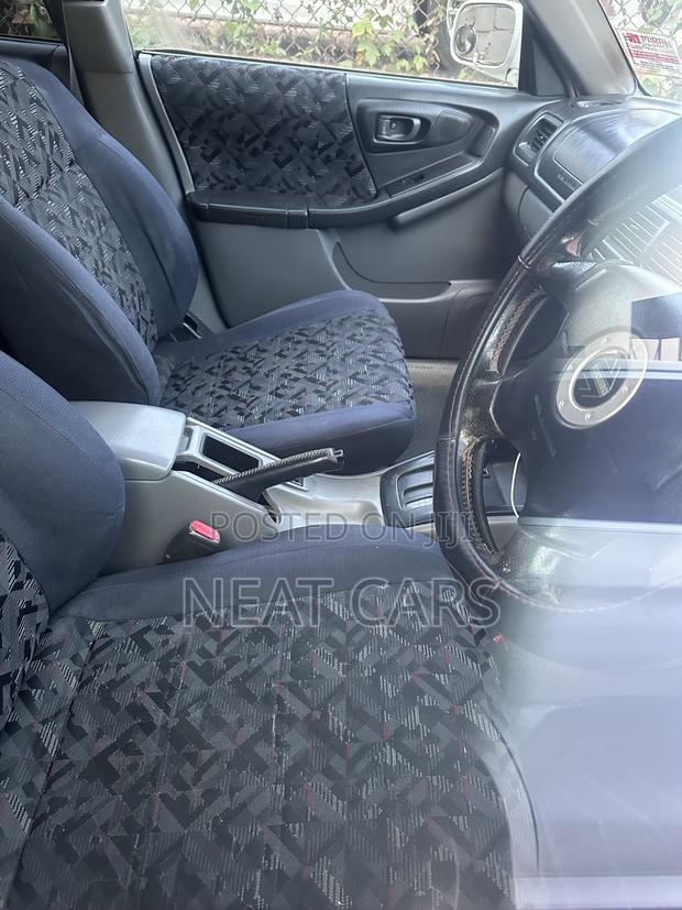 Subaru Forester 2005 White