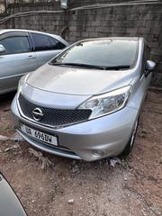 Nissan Note 2015 Silver for sale