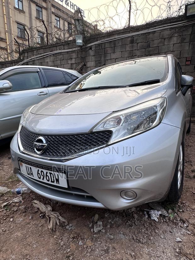 Nissan Note 2015 Silver