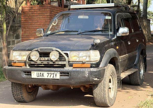 Toyota Land Cruiser 1996 Green