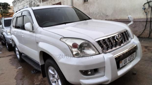 Toyota Land Cruiser Prado 2007 White