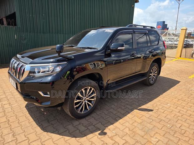 Toyota Land Cruiser Prado 2.7 2018 Black