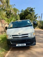Car 2013 White for sale