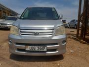 Toyota Noah 2006 Silver for sale