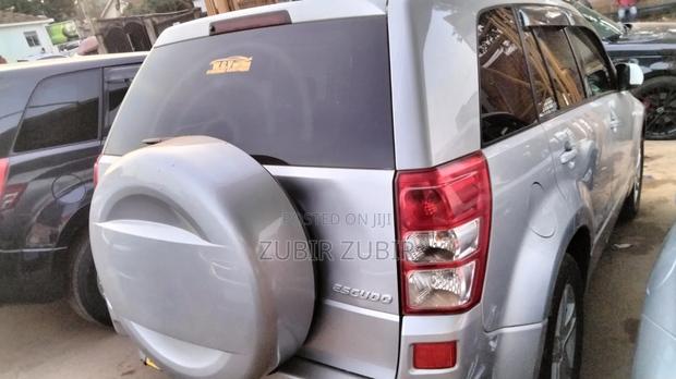 Suzuki Escudo 2013 Silver