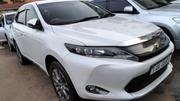 Toyota Harrier 2016 White for sale