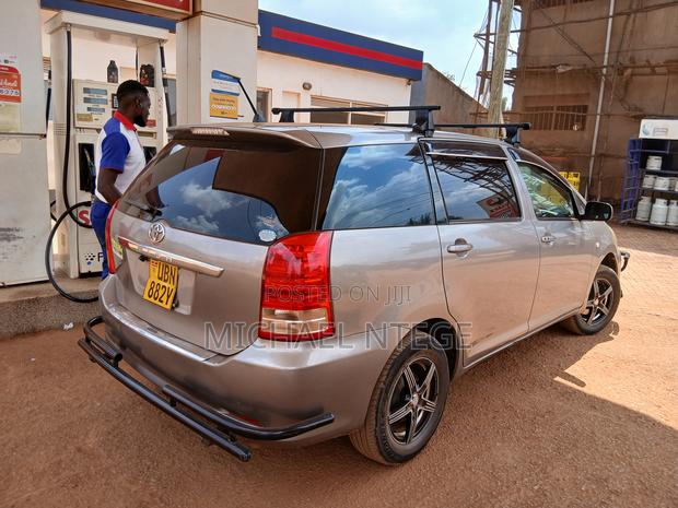 Toyota Wish 2008 Silver