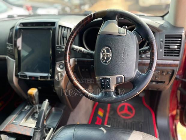 Toyota Land Cruiser 2011 Burgundy