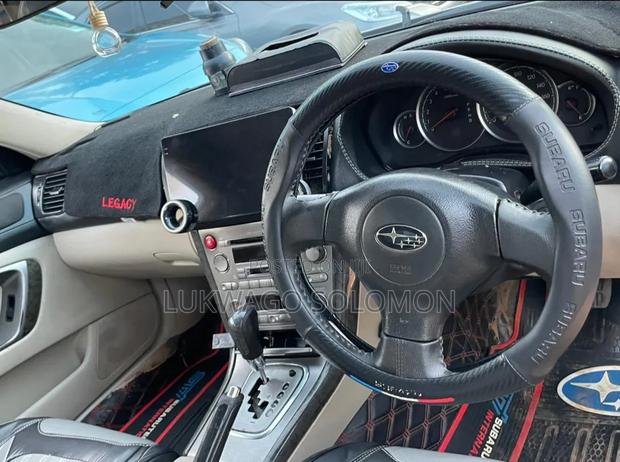 Subaru Legacy 2006 Silver