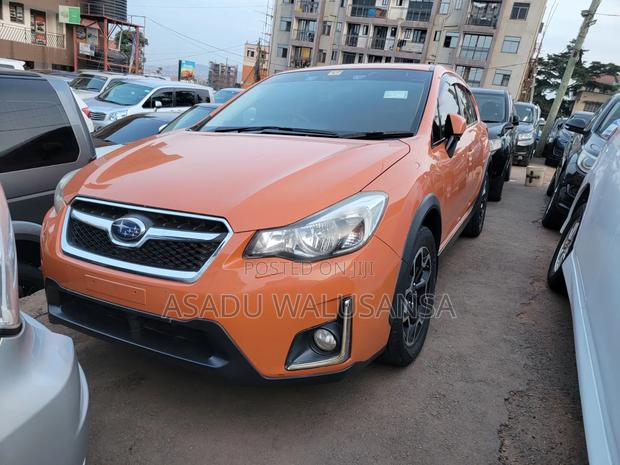 Subaru XV 2015 Orange