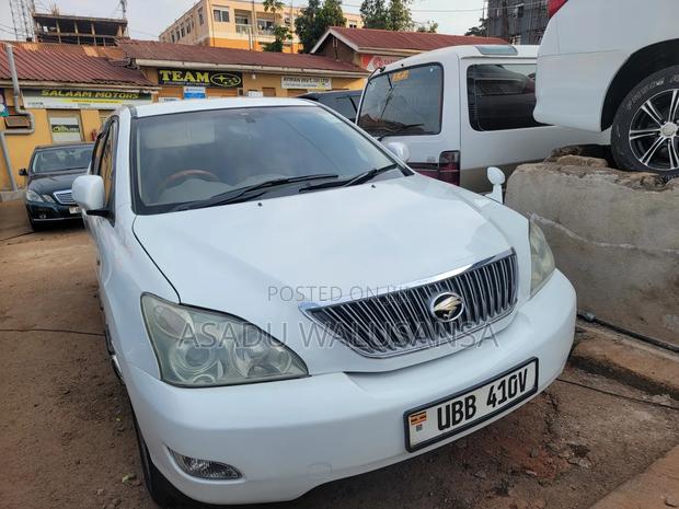 Toyota Harrier 2008 White