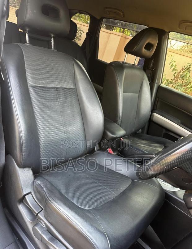 Nissan X-Trail 2012 Gray