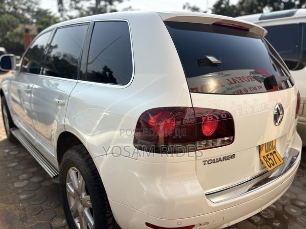 Volkswagen Touareg 3.6 2009 White