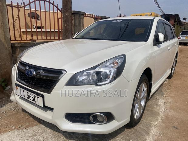 Subaru Legacy 2020 White