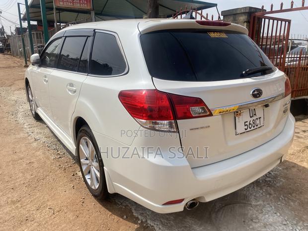 Subaru Legacy 2020 White