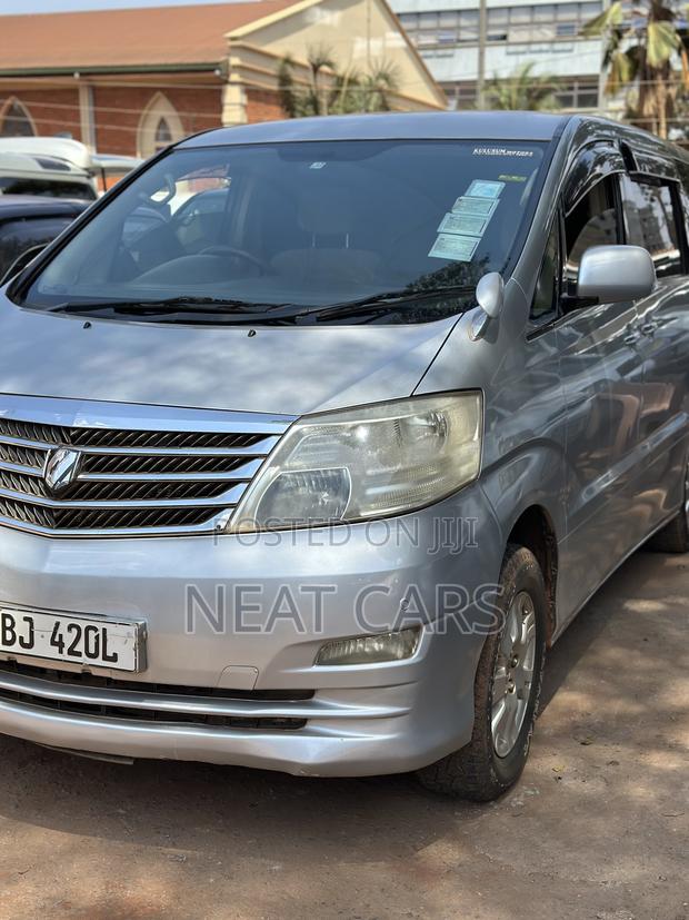 Toyota Alphard 2006 Silver