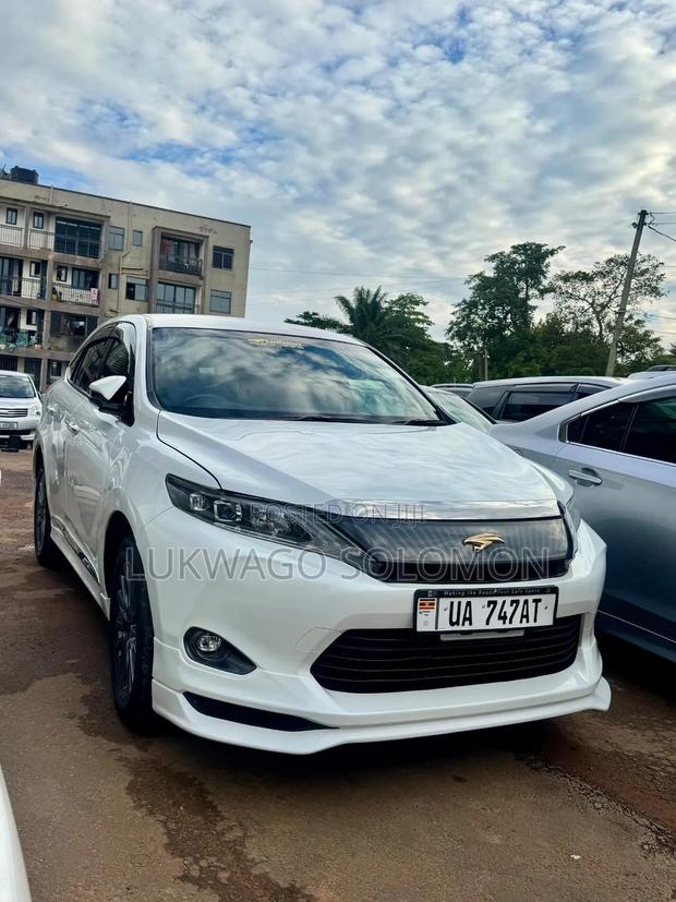 Toyota Harrier 2016 White