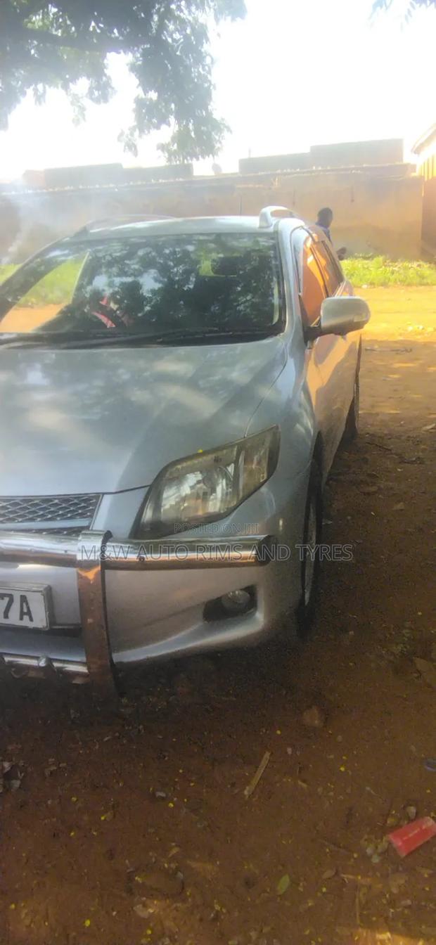Toyota Corolla Fielder 2008 Silver