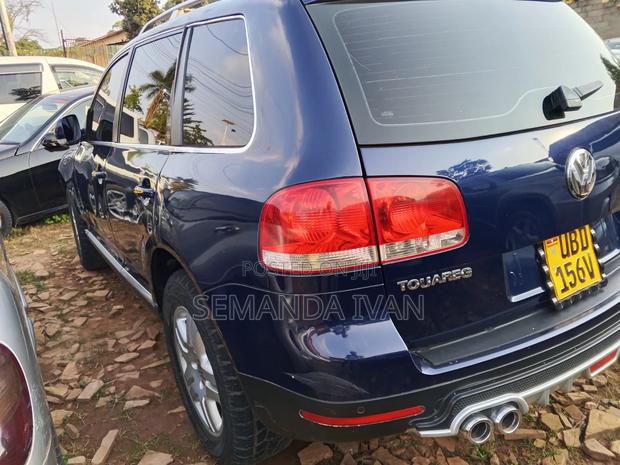 Volkswagen Touareg 2008 Blue