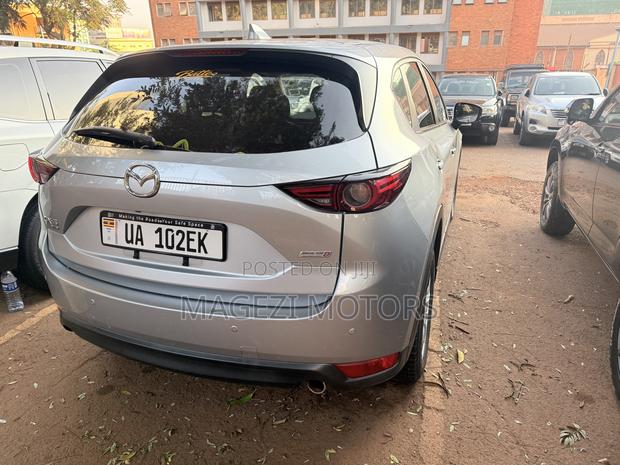 Mazda CX-5 2017 Silver