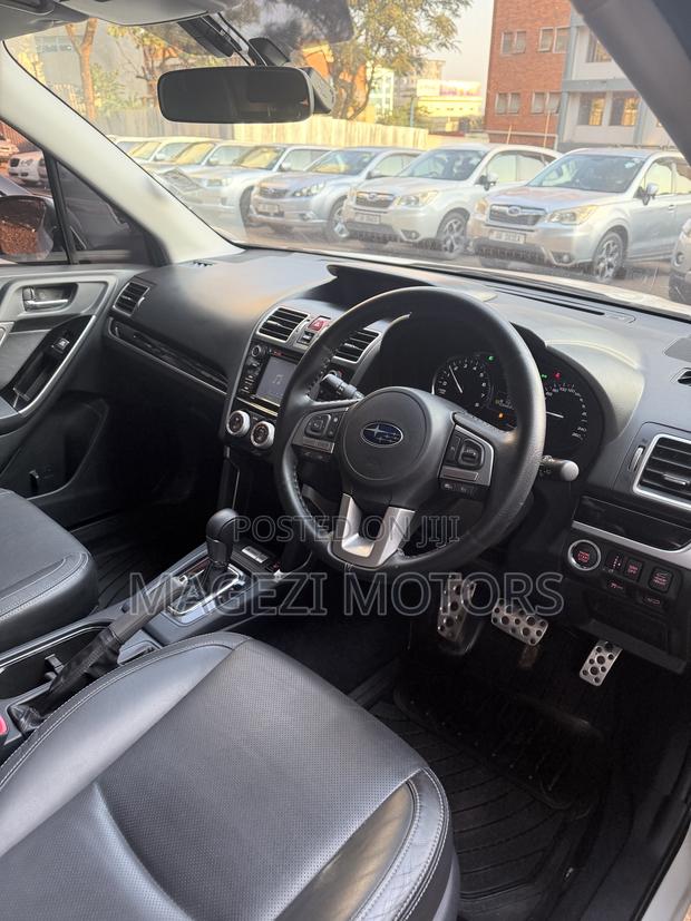 Subaru Forester 2016 White