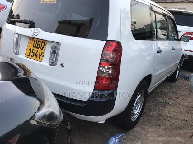 Toyota Probox 2009 White