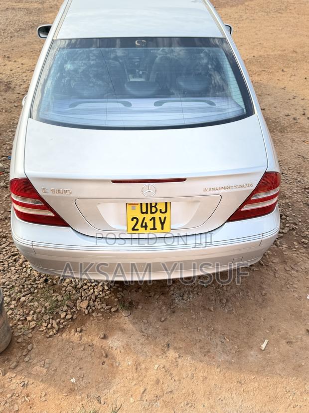 Mercedes-Benz C180 2006 Silver