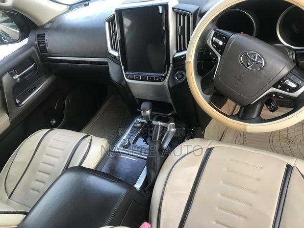 Toyota Land Cruiser Prado 2017 Black