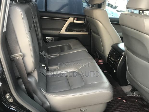 Toyota Land Cruiser Prado 2014 Black