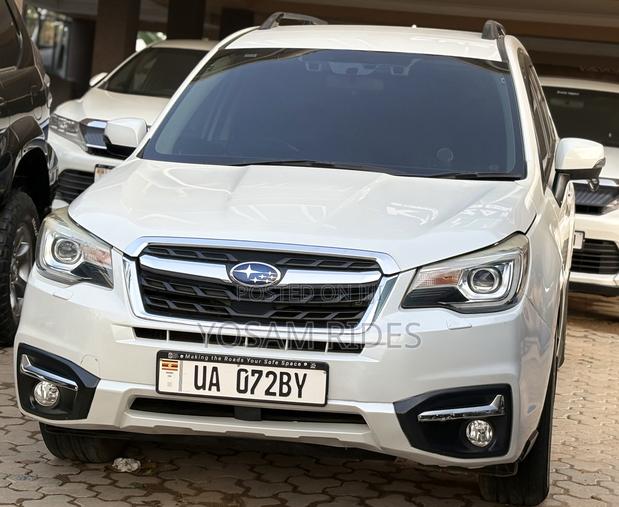 Subaru Forester 2.0XT Touring AWD 2016 White