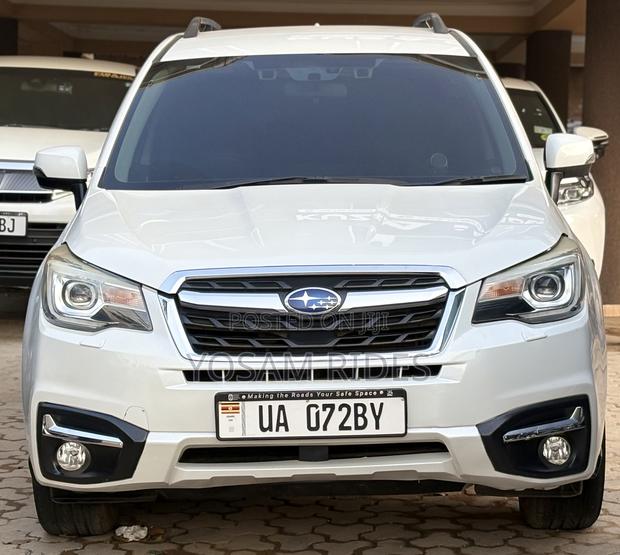 Subaru Forester 2.0XT Touring AWD 2016 White