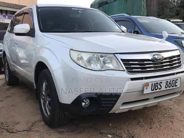 Subaru Forester 2010 White
