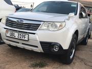 Subaru Forester 2009 White for sale