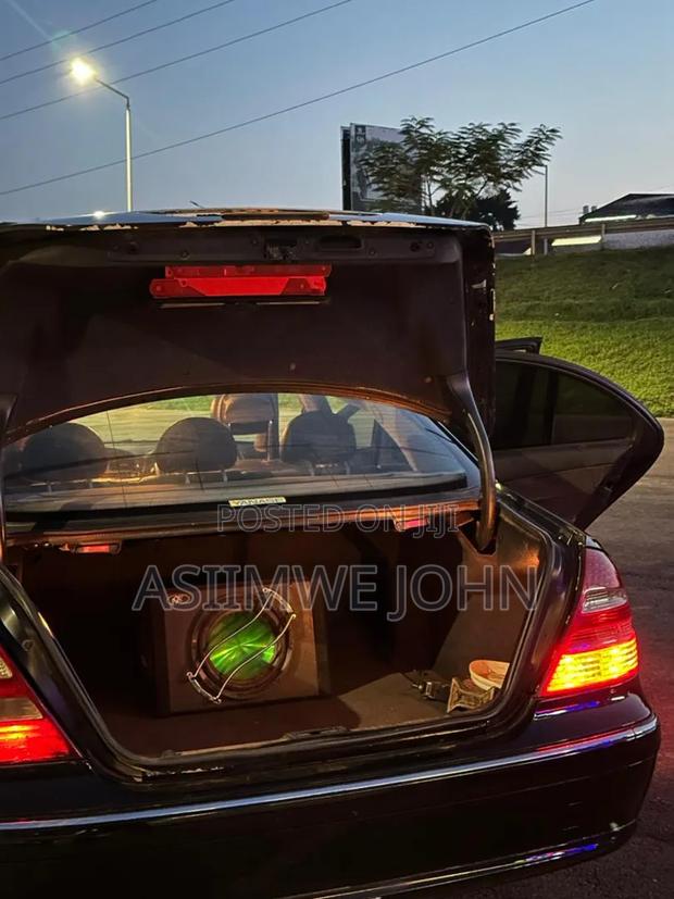 Mercedes-Benz E320 2006 Black