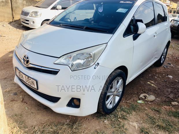 Toyota Ractis 1.5 FWD 2009