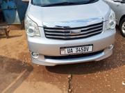 Toyota Noah 2010 Silver for sale