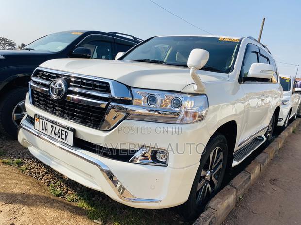 Toyota Land Cruiser 2015