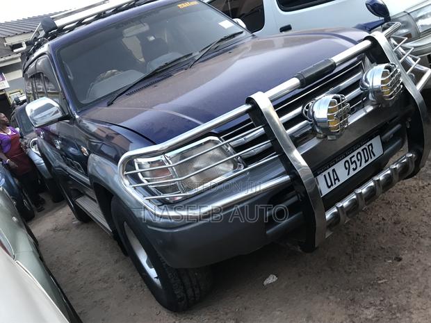 Toyota Land Cruiser Prado 2000 Blue